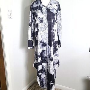 Halfheart Black & White Long Buttondown T-Shirt Dress, High on Sides, Sz Large